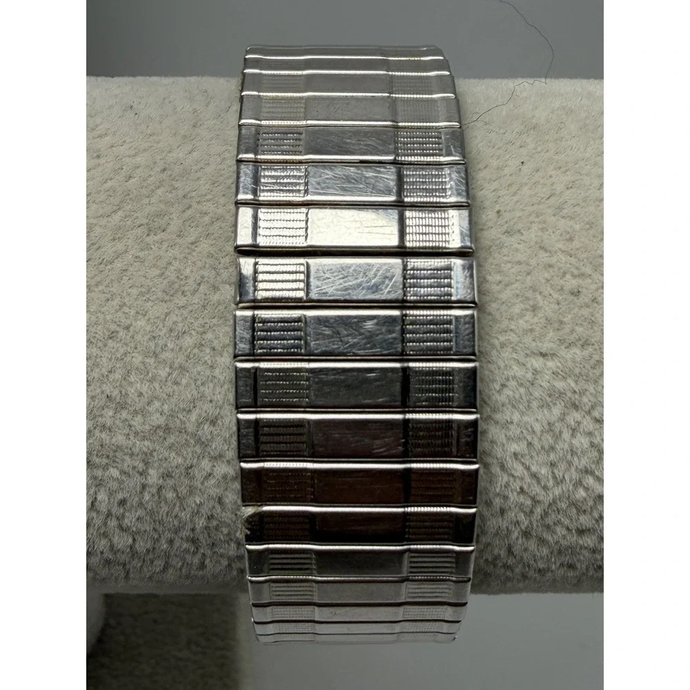 Waltham Bad Time Mens Manual Wind Watch 34MM 7
